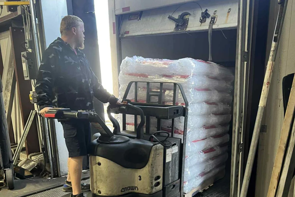 Ice Delivery Hannibal, MO